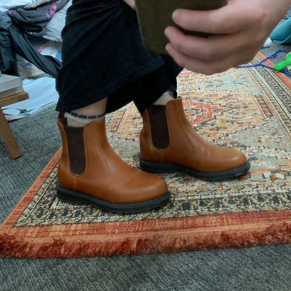 Doc Marten Flora